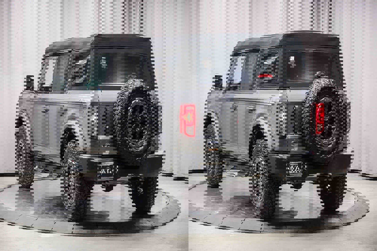 Used 2023 Ford Bronco Big Bend AWD/4WD image 2