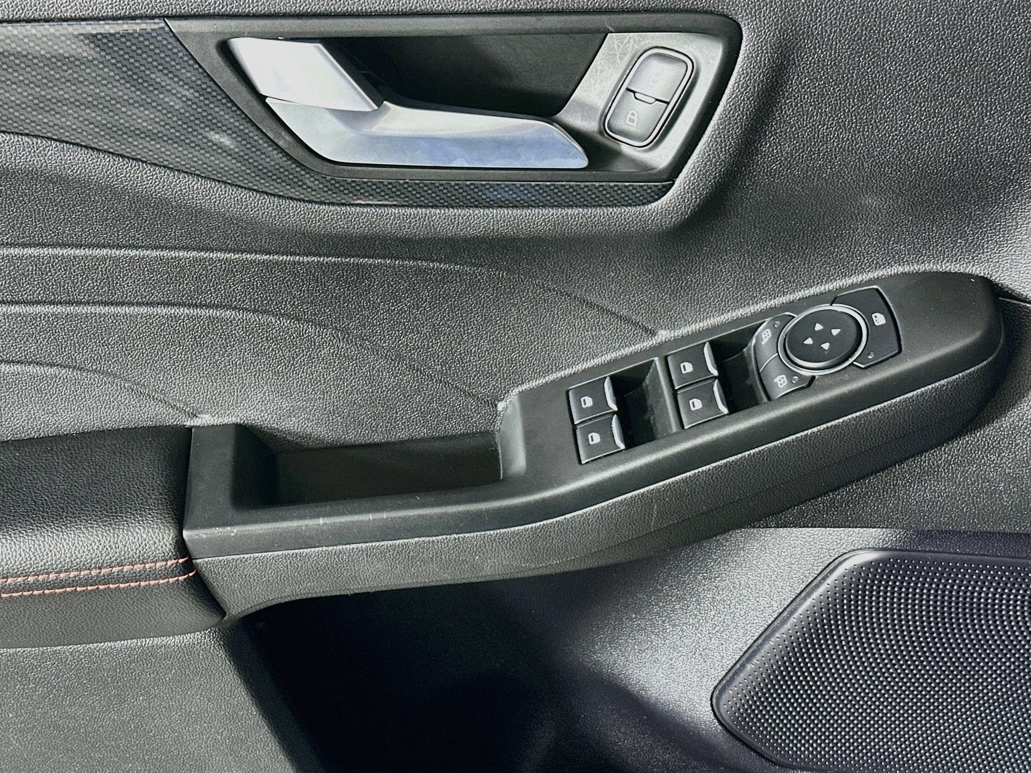 Used 2023 Ford Escape ST-Line w/ Tech Pack #1 FWD image 14