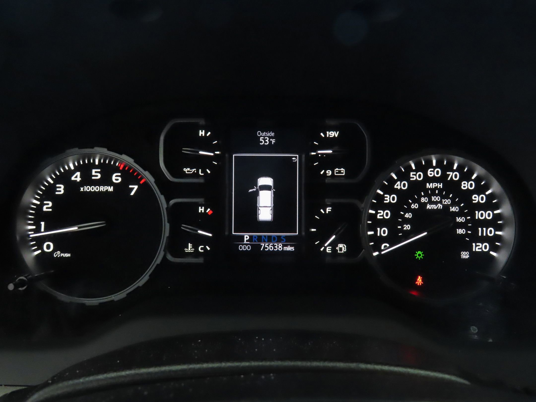 Used 2019 Toyota Tundra SR5 w/ SR5 Upgrade Package image 14