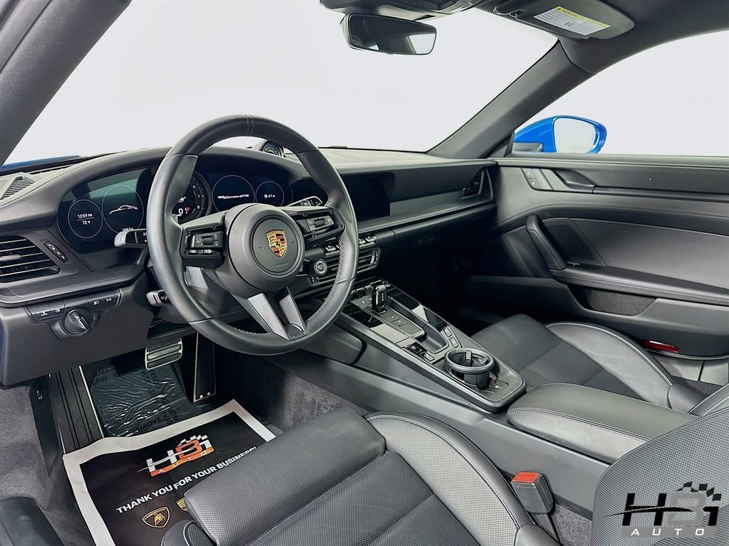 Used 2022 Porsche 911 Carrera GTS RWD image 10