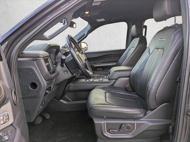 Used 2023 Ford Expedition Platinum AWD/4WD image 16