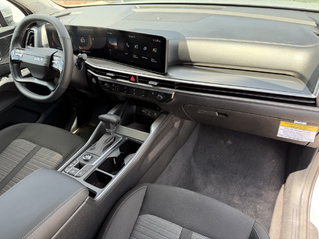 New 2026 Kia Sorento LX FWD image 9