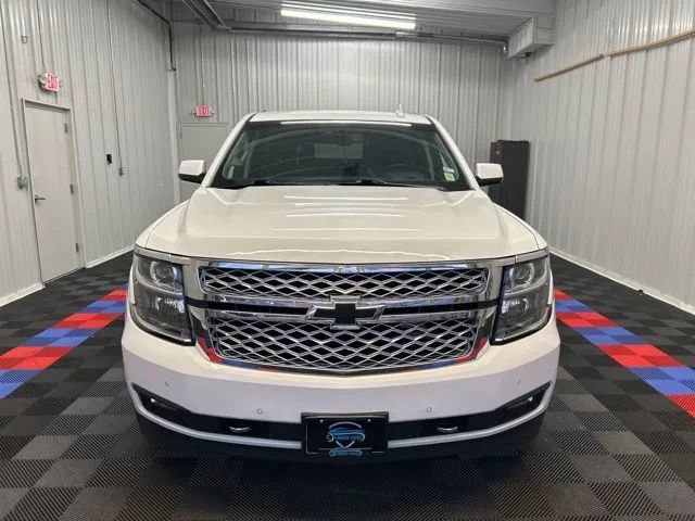 Used 2017 Chevrolet Suburban LT w/ LT Signature Package AWD/4WD image 9