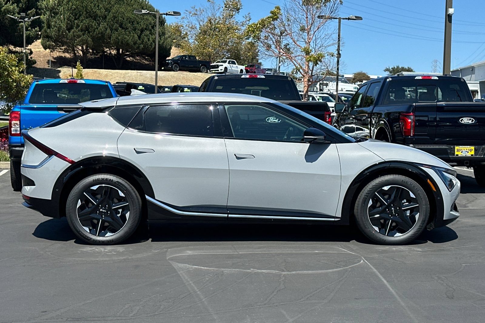 New 2026 Kia EV6 Wind RWD image 3