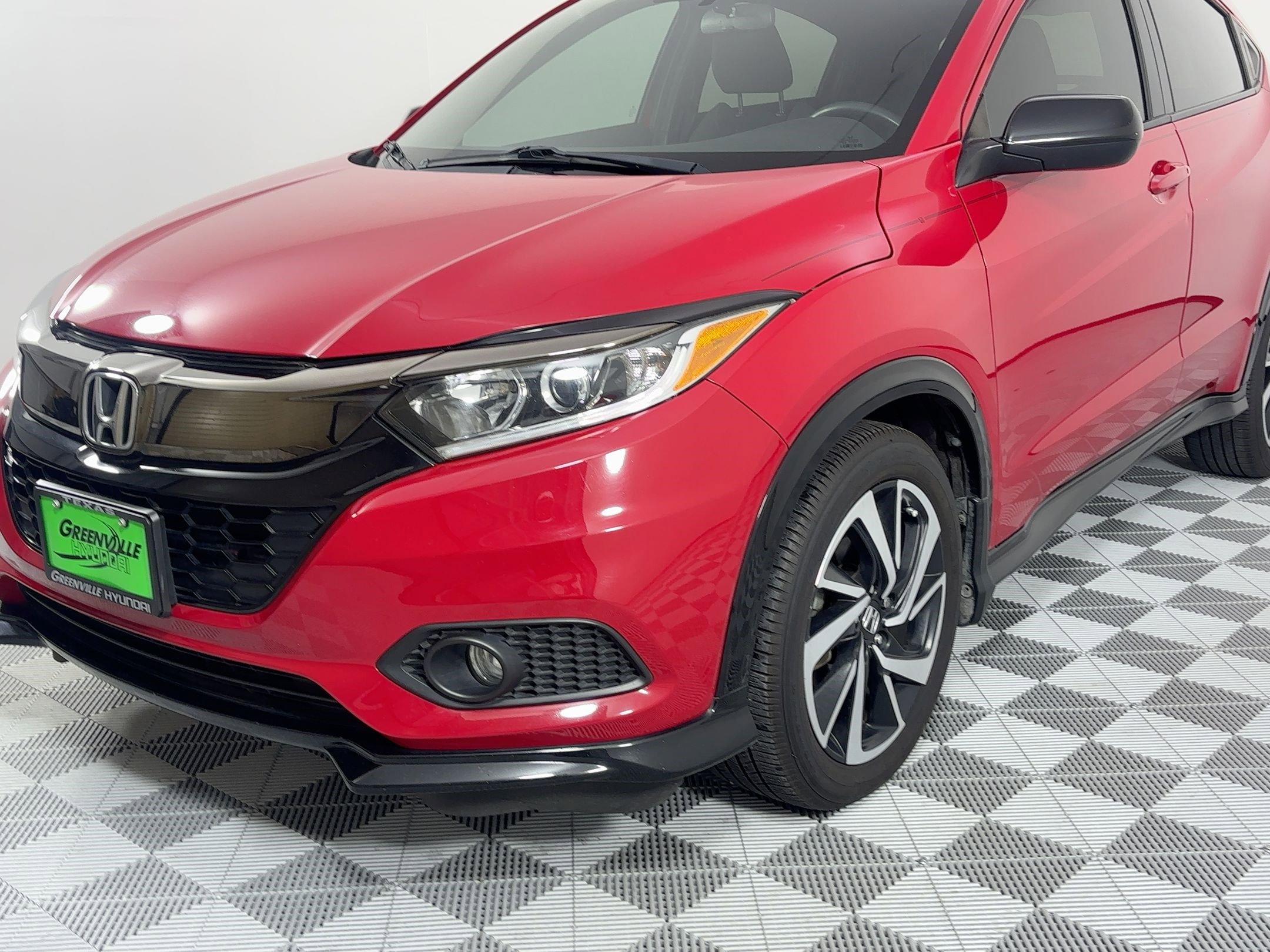 Used 2019 Honda HR-V Sport image 19