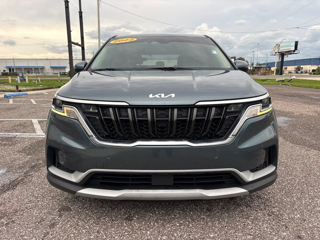 Used 2022 Kia Carnival EX FWD image 7