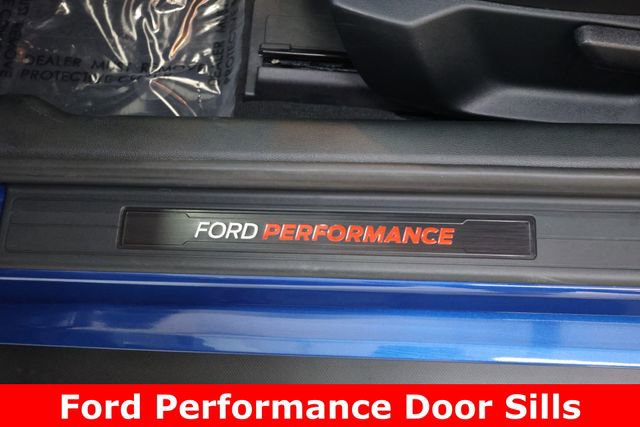 Used 2022 Ford Mustang Shelby GT500 w/ Carbon Fiber Track Pack RWD image 33