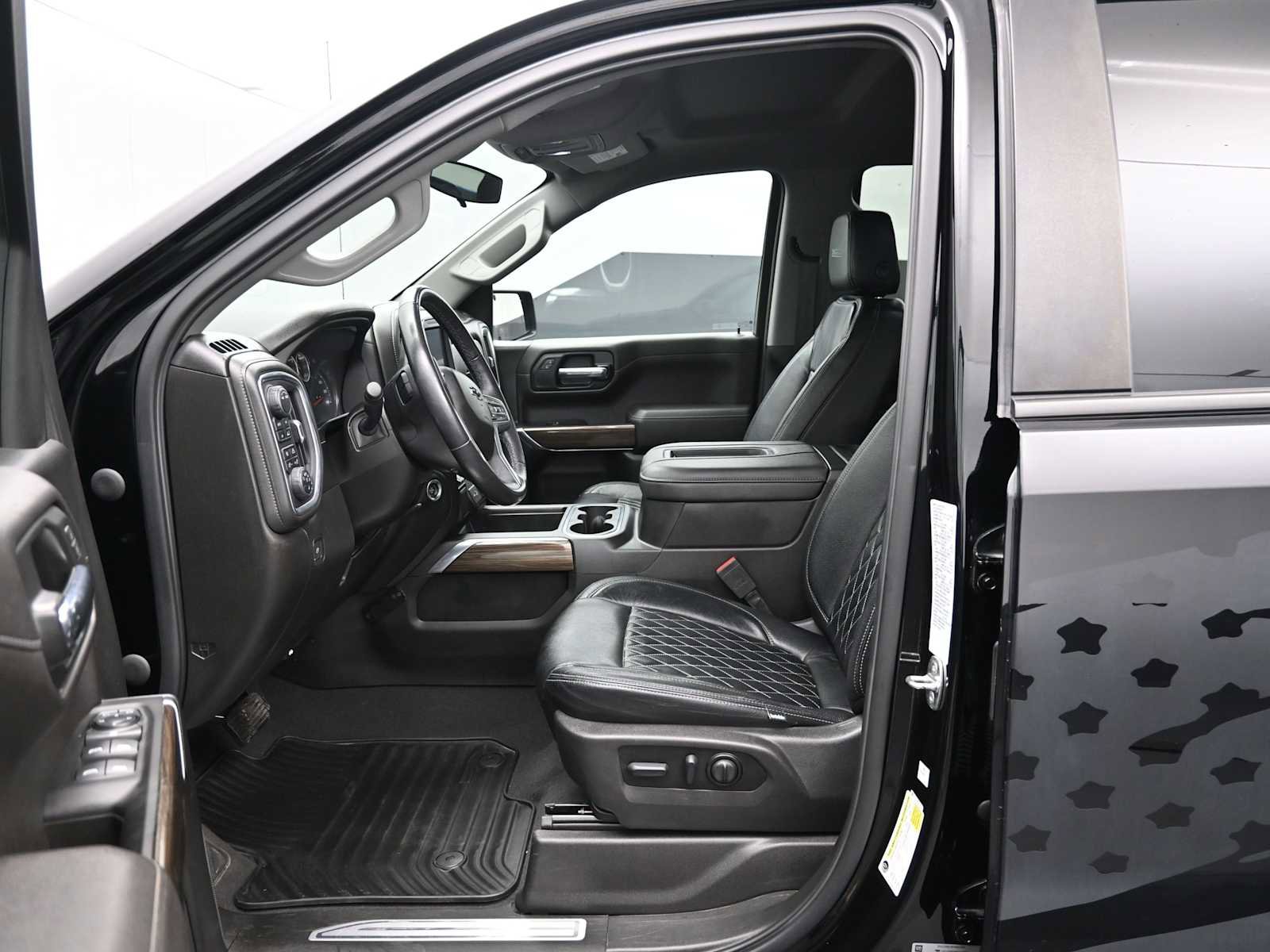 Used 2022 Chevrolet Silverado 1500 RST w/ Safety Package image 15