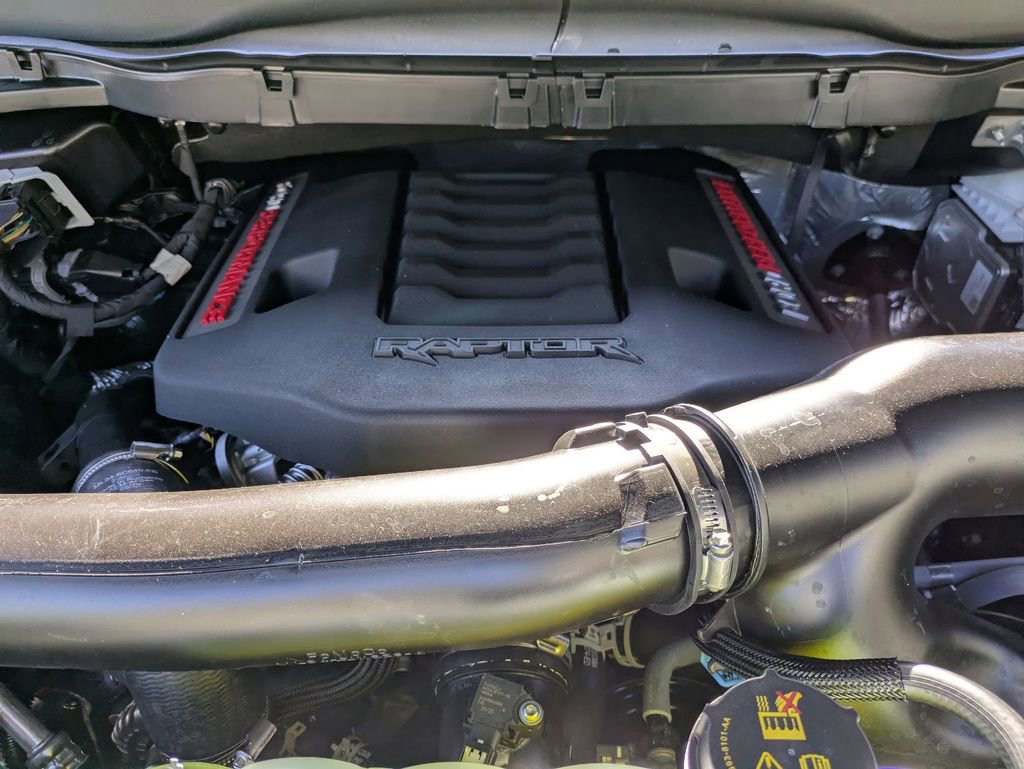 New 2025 Ford F150 Raptor AWD/4WD image 24