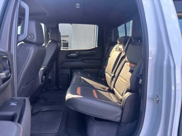 Used 2024 GMC Sierra 1500 AT4 w/ AT4 Premium Package AWD/4WD image 33