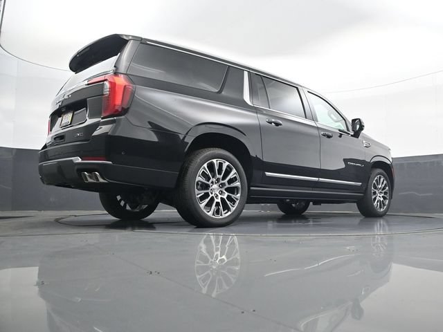 New 2026 GMC Yukon XL Denali w/ Denali Reserve Package AWD/4WD image 26