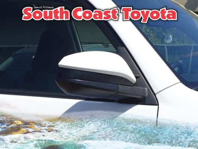 Certified 2018 Toyota 4Runner SR5 RWD image 6