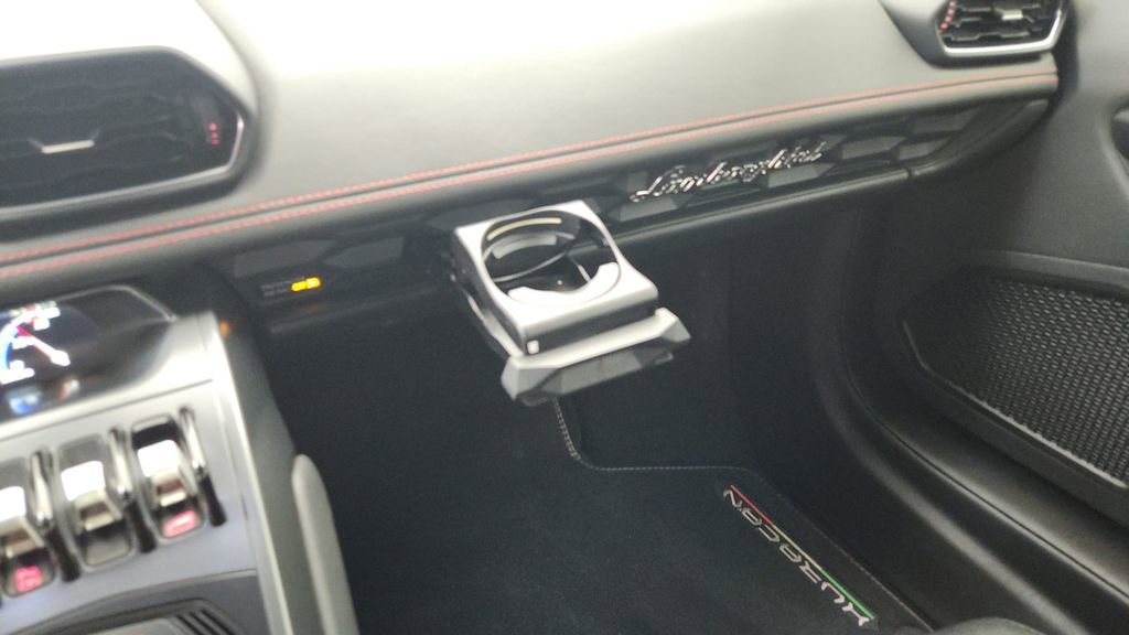 Used 2015 Lamborghini Huracan LP 610-4 image 40