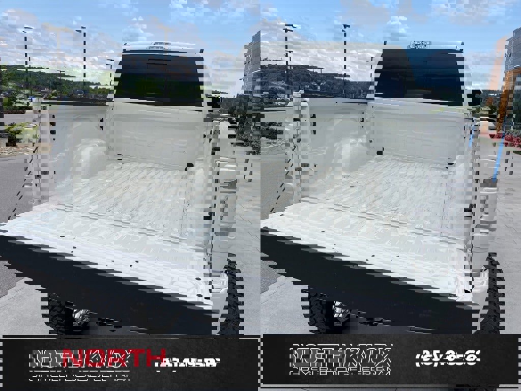 Used 2019 RAM 2500 Laramie image 13