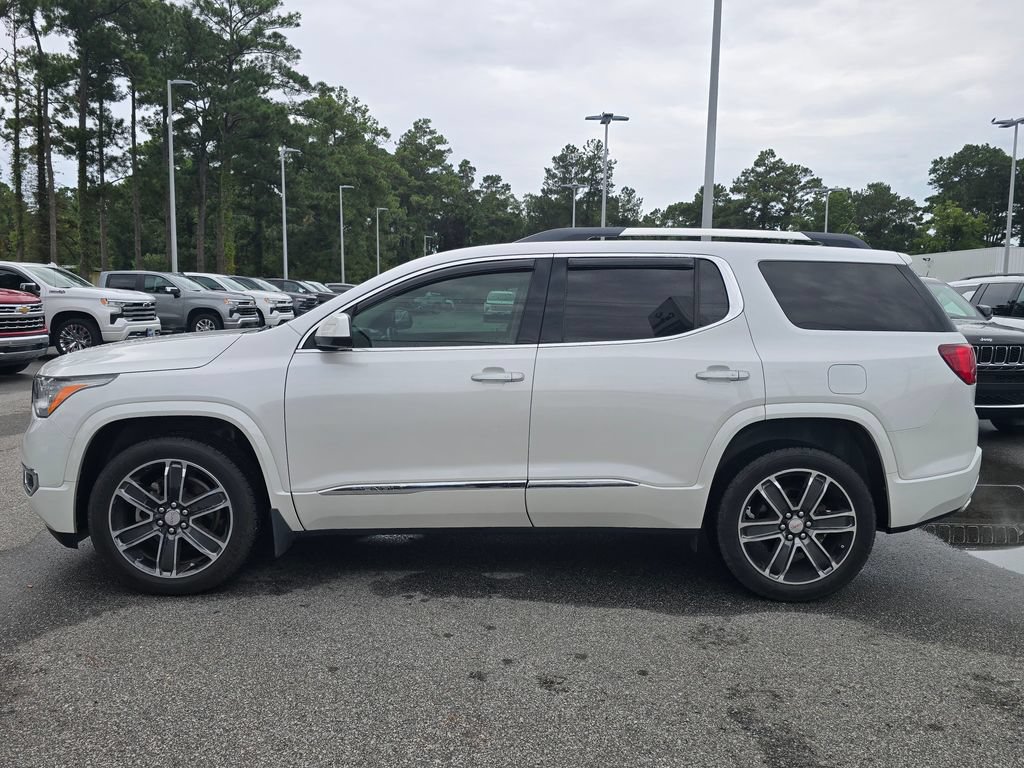 Certified 2017 GMC Acadia Denali w/ Technology Package FWD image 6