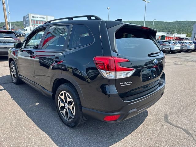 Used 2024 Subaru Forester Premium AWD/4WD image 7
