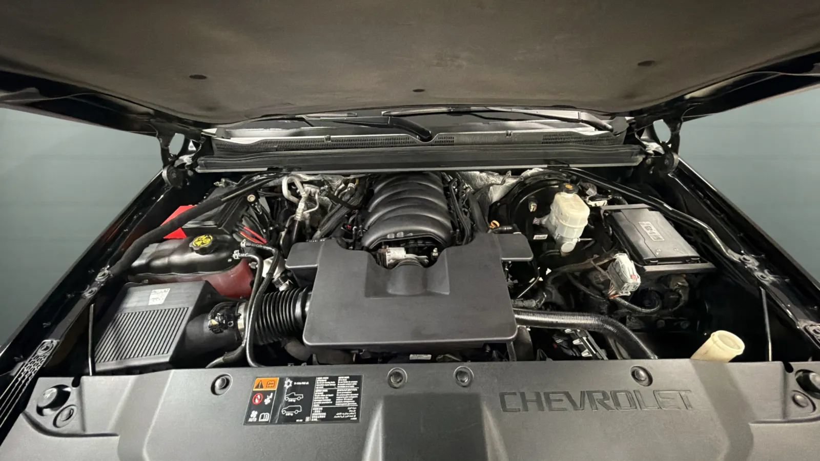 Used 2015 Chevrolet Suburban LT RWD image 22