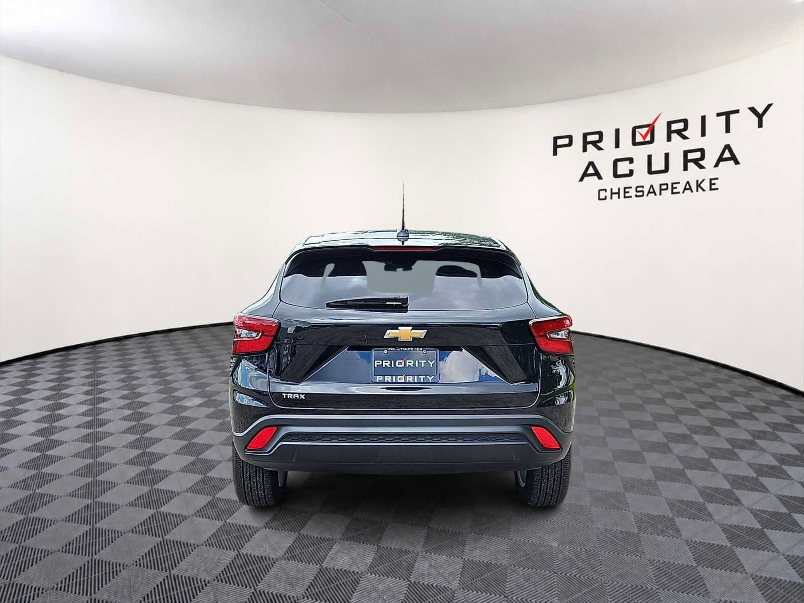 Used 2025 Chevrolet Trax LS w/ LS Convenience Package FWD image 5
