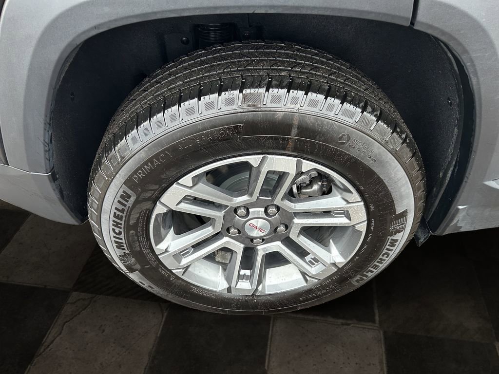 New 2026 GMC Terrain Elevation image 12