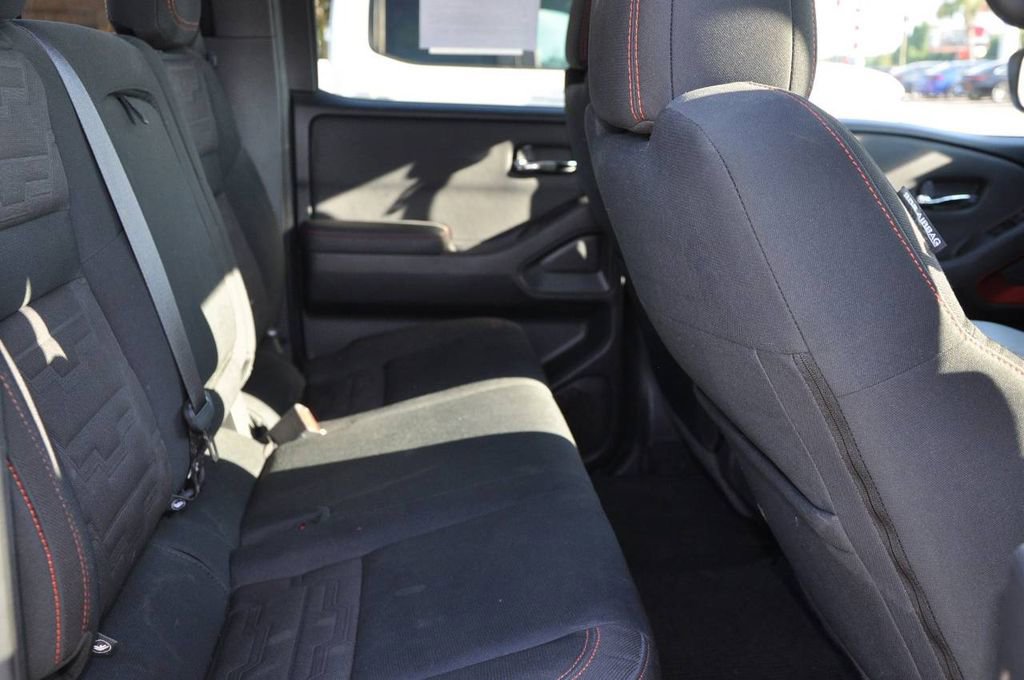 Used 2022 Nissan Frontier Pro-X image 14
