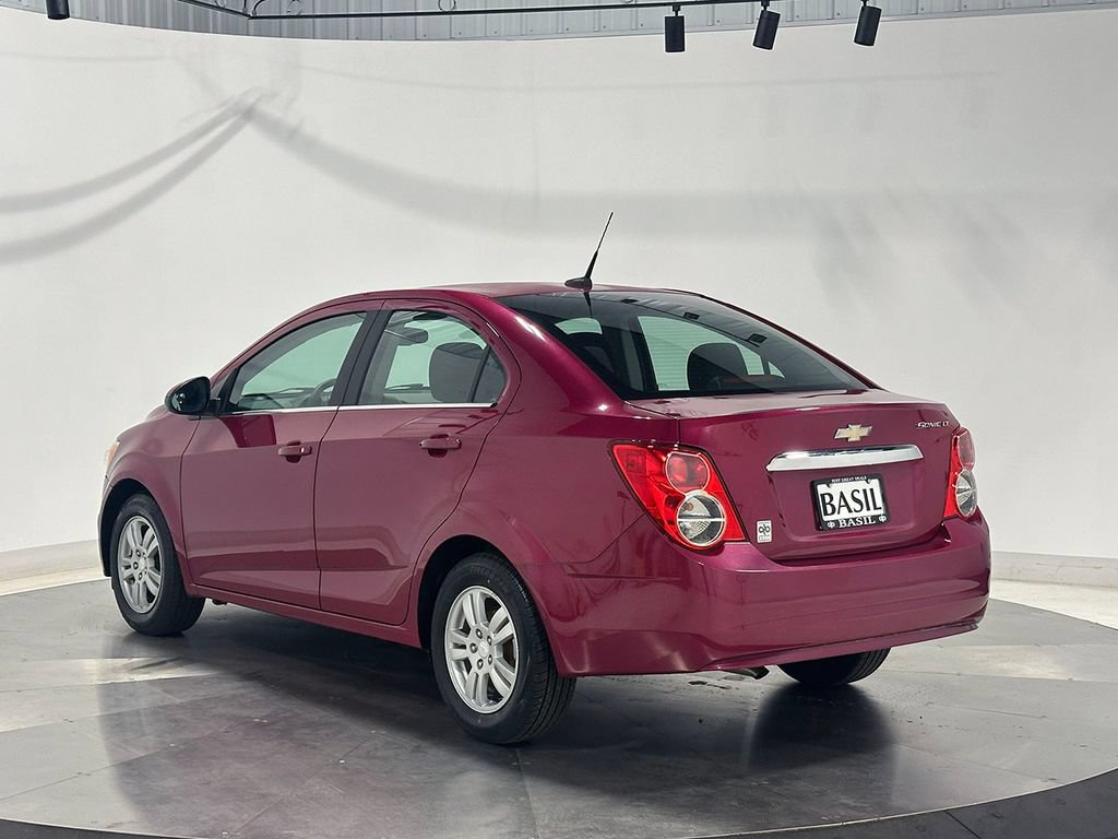 Used 2014 Chevrolet Sonic LT w/ LT Promotional Package FWD image 13