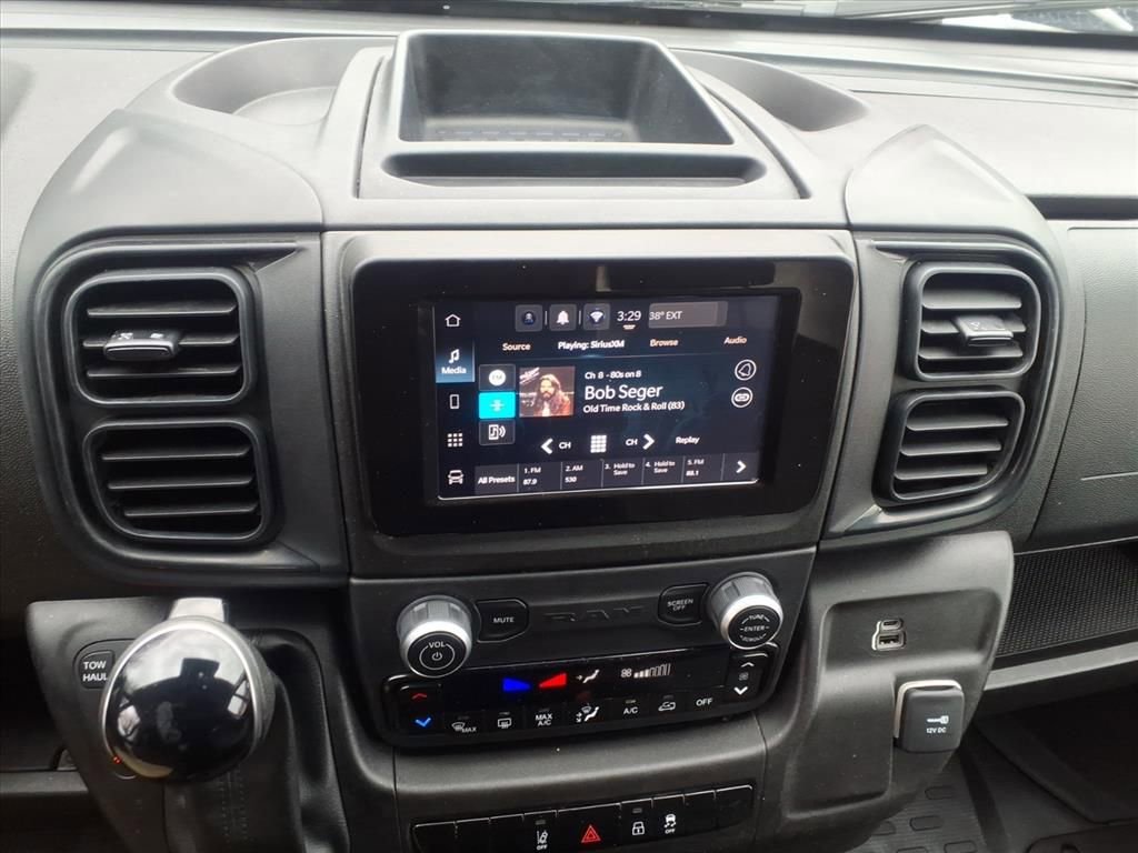 Used 2023 RAM ProMaster 3500 w/ Driver Convenience Group image 19