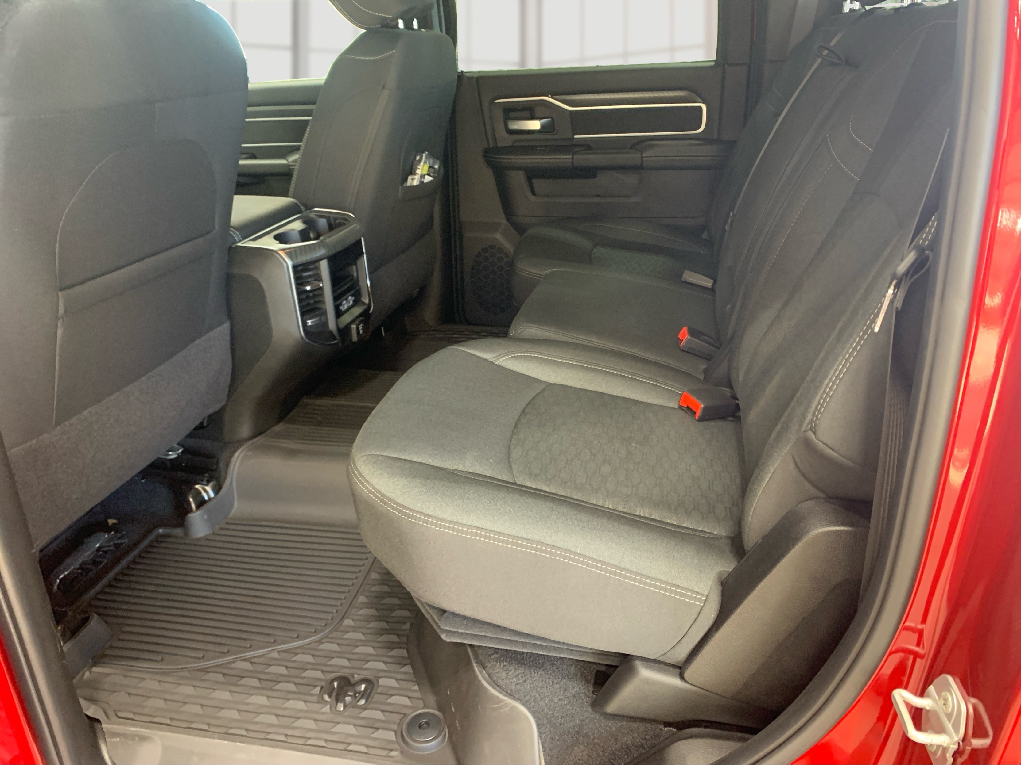 New 2026 RAM 2500 Big Horn AWD/4WD image 10