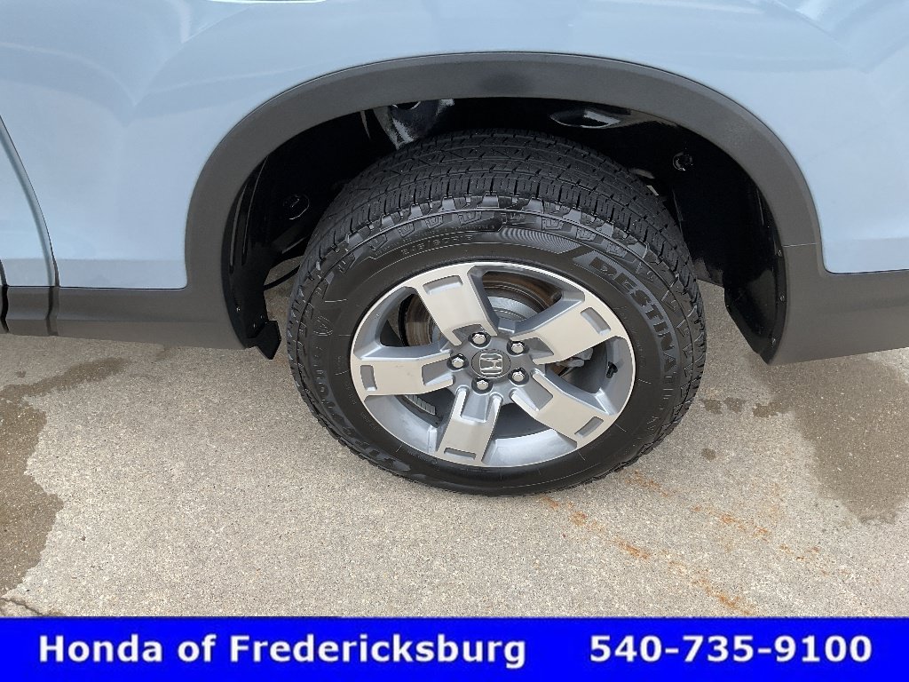 Certified 2025 Honda Ridgeline RTL image 10