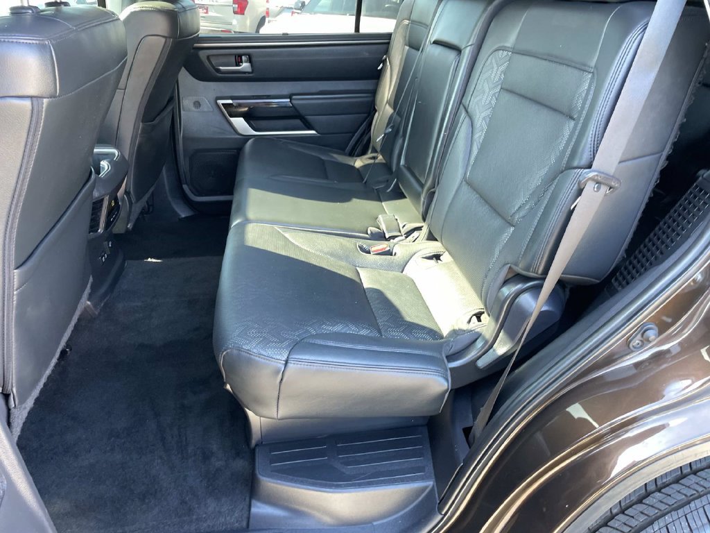 Used 2024 Toyota Sequoia Limited w/ Tow Technology Package AWD/4WD image 11