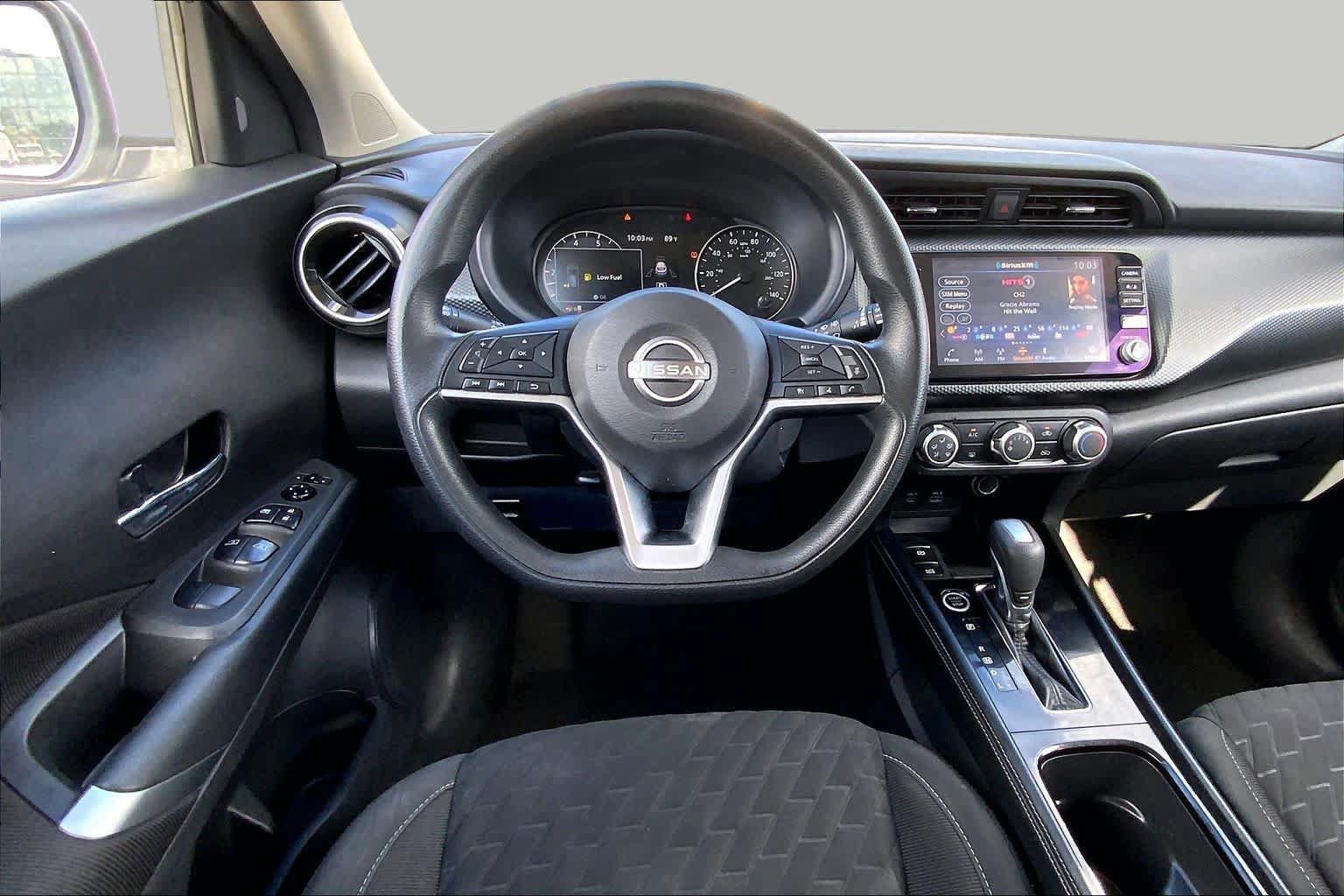 Used 2023 Nissan Kicks SV FWD image 6