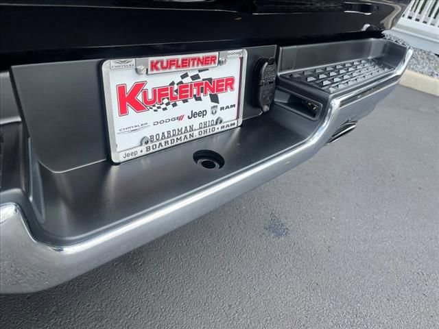Used 2024 RAM 1500 Laramie image 15