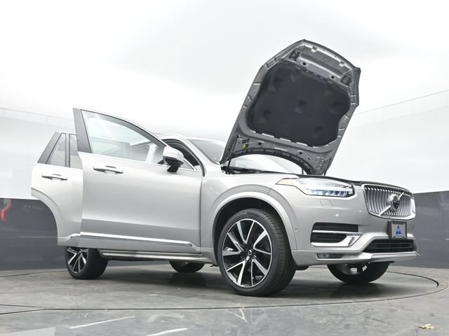Used 2023 Volvo XC90 B6 Plus AWD/4WD image 55