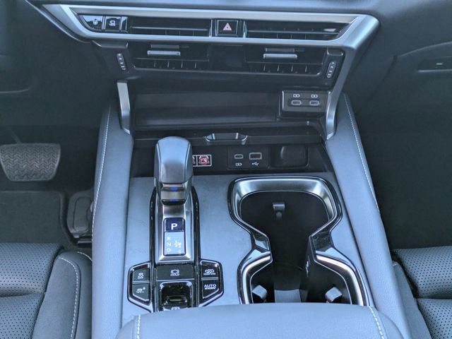 Certified 2024 Lexus RX 450h AWD w/ Convenience Package image 19