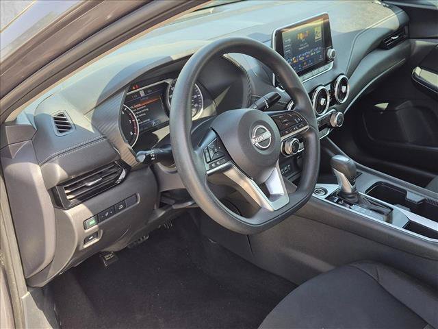 Used 2024 Nissan Sentra SV FWD image 10