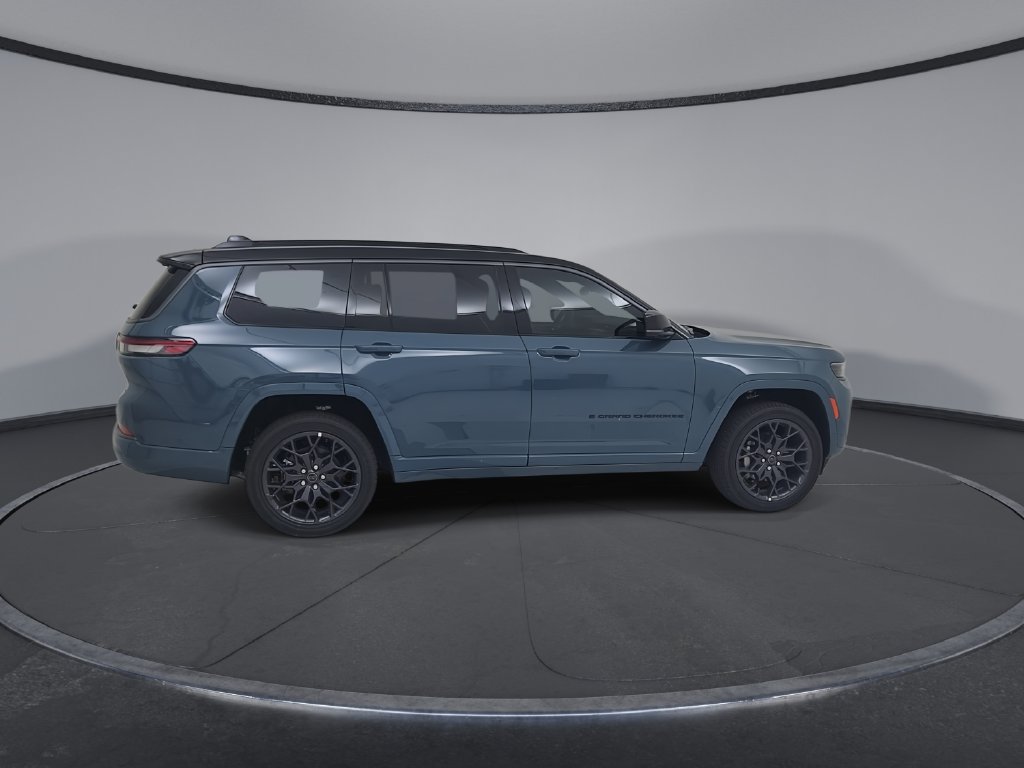 New 2027 Jeep Grand Cherokee L Summit w/ Obsidian Package AWD/4WD image 16