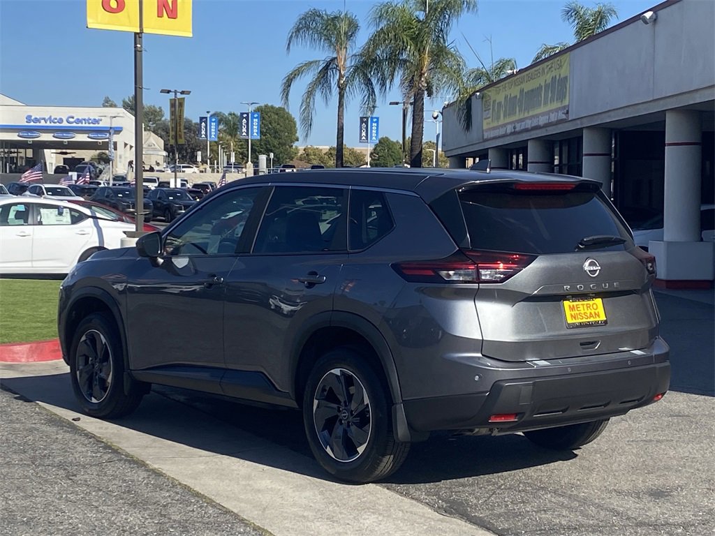 New 2026 Nissan Rogue SV image 4