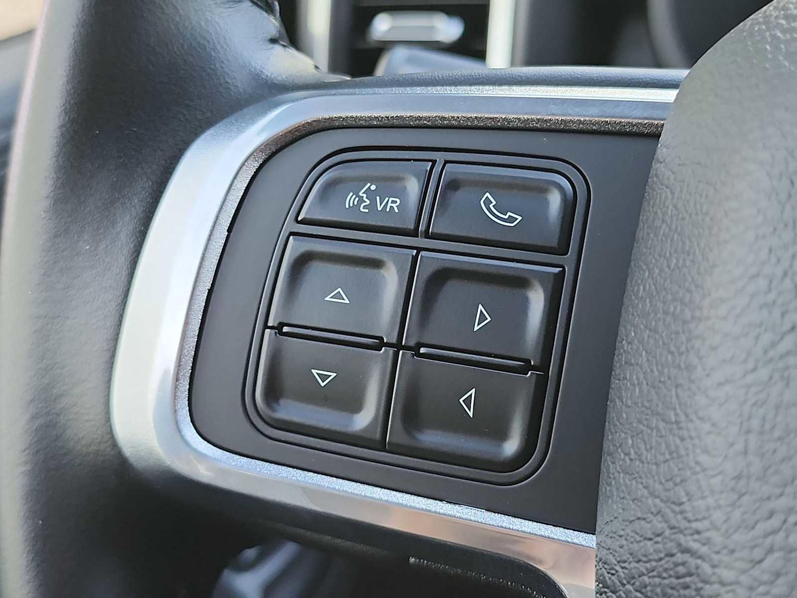 Used 2022 RAM 2500 Laramie AWD/4WD image 26