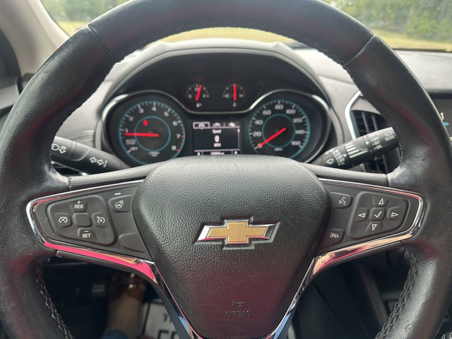 Used 2018 Chevrolet Cruze Premier FWD image 13