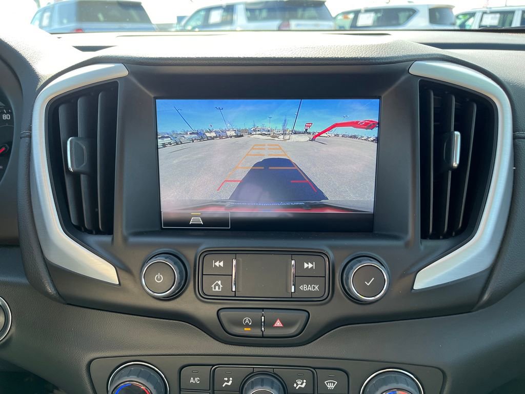 Used 2022 GMC Terrain SLT image 27
