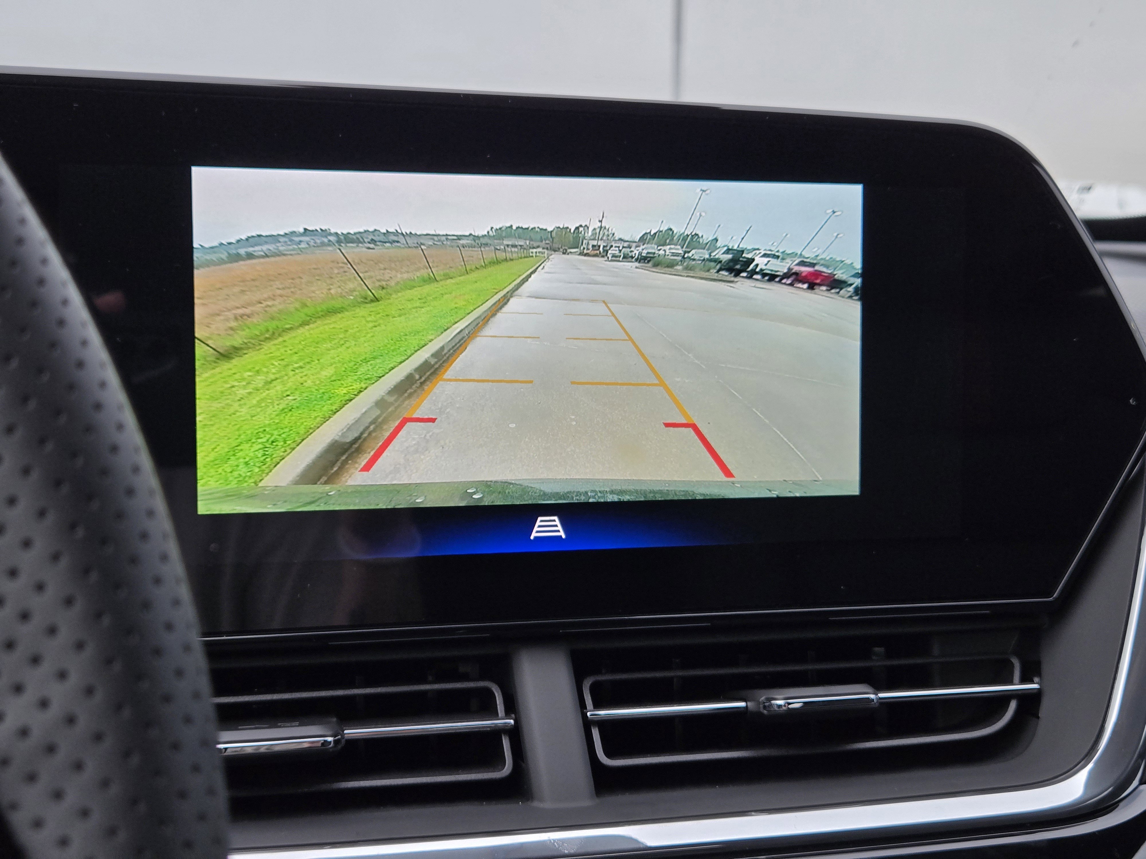 New 2026 Chevrolet Trax RS w/ Sunroof Package image 10