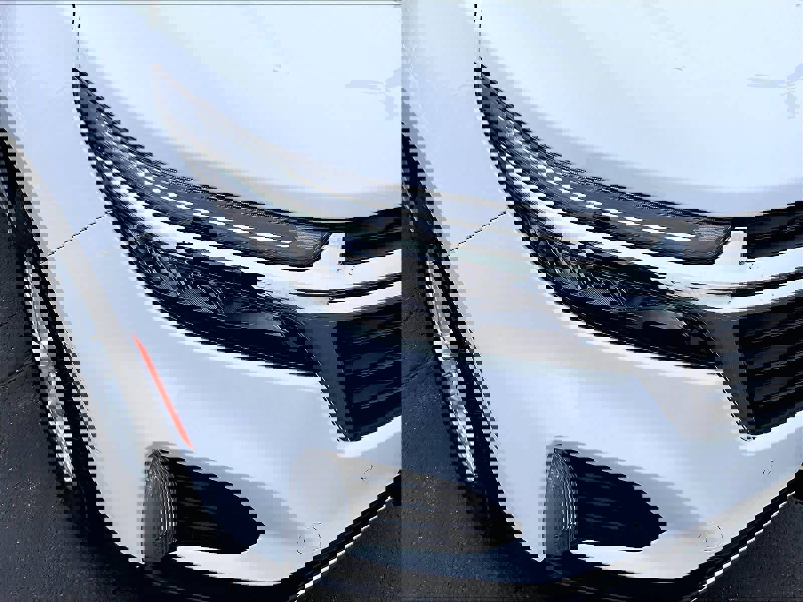 Used 2023 Chevrolet Equinox LT image 32