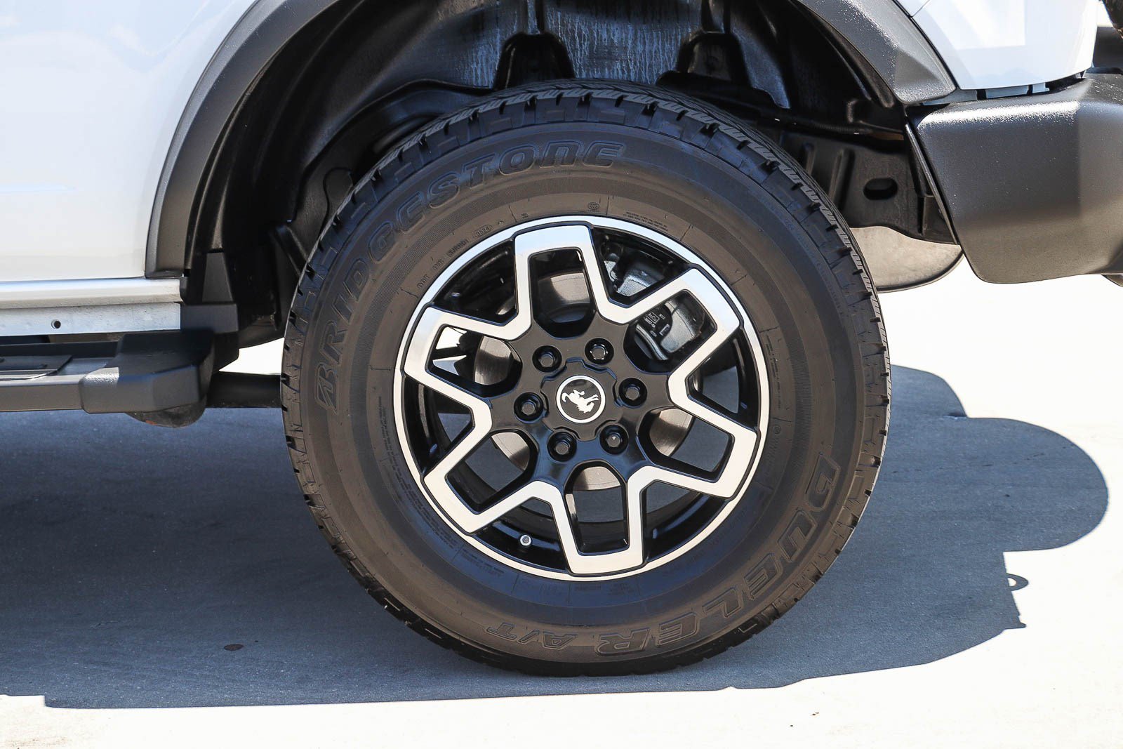 Used 2022 Ford Bronco Outer Banks w/ Sasquatch Package AWD/4WD image 10