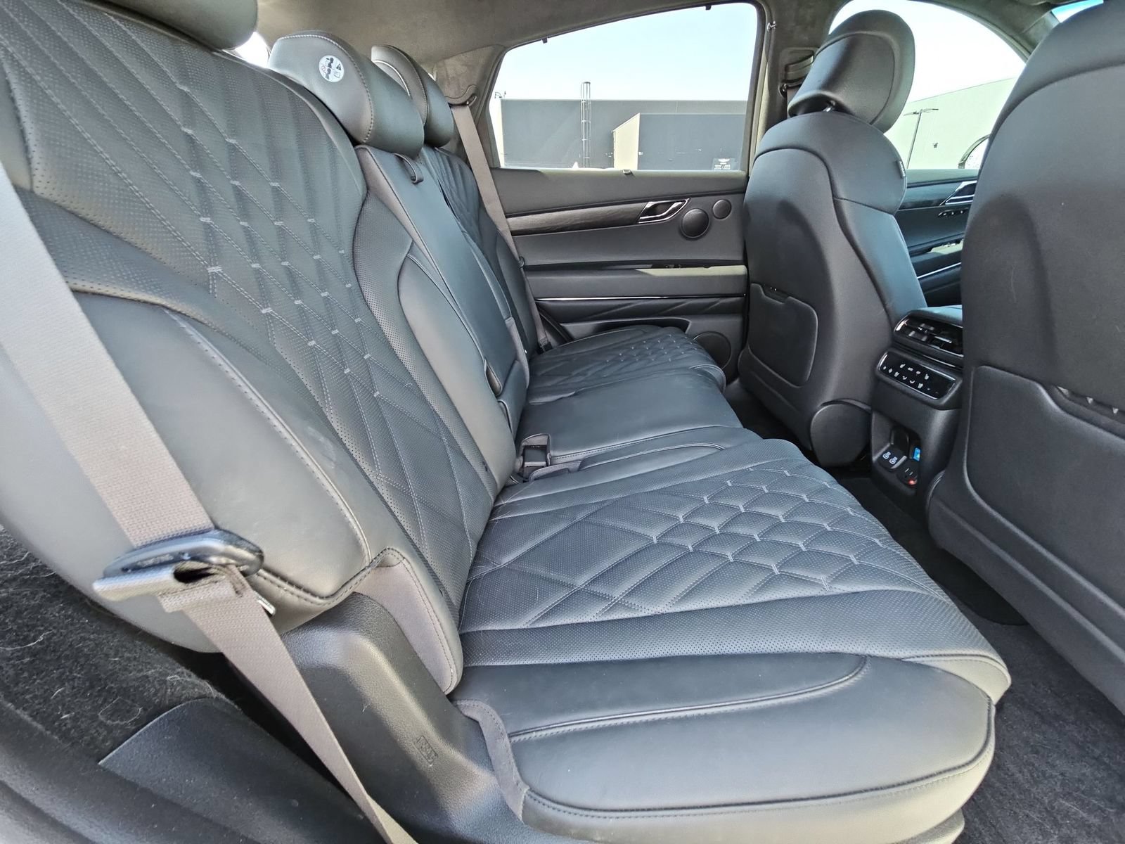 Certified 2026 Genesis GV80 3.5T Prestige AWD/4WD image 17