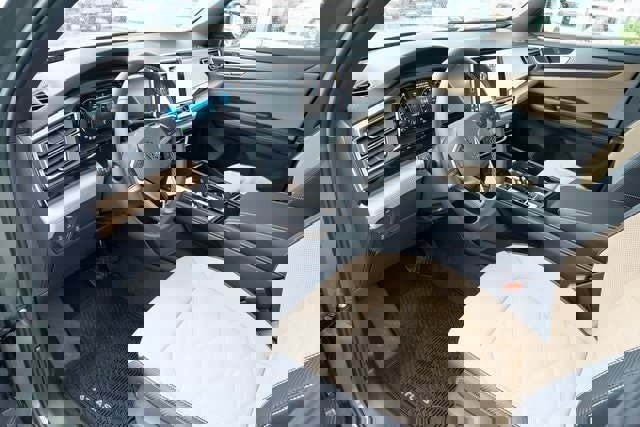 New 2026 Volkswagen Atlas Cross Sport SE image 16