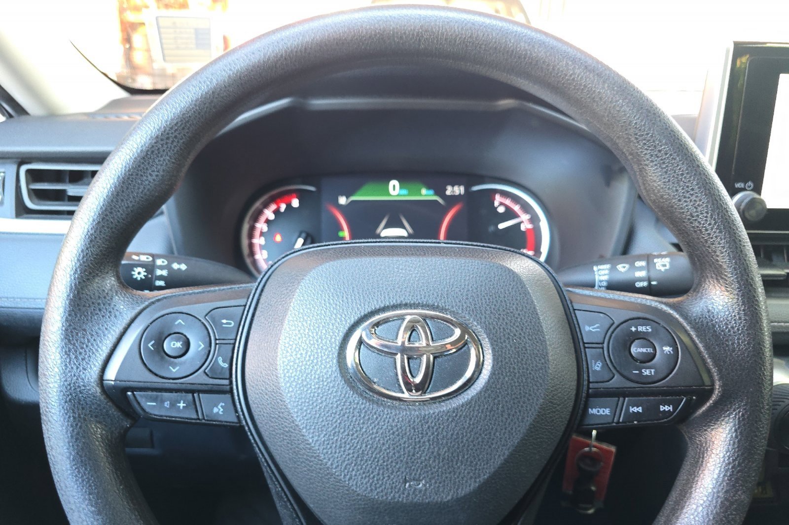 Used 2023 Toyota RAV4 LE image 24