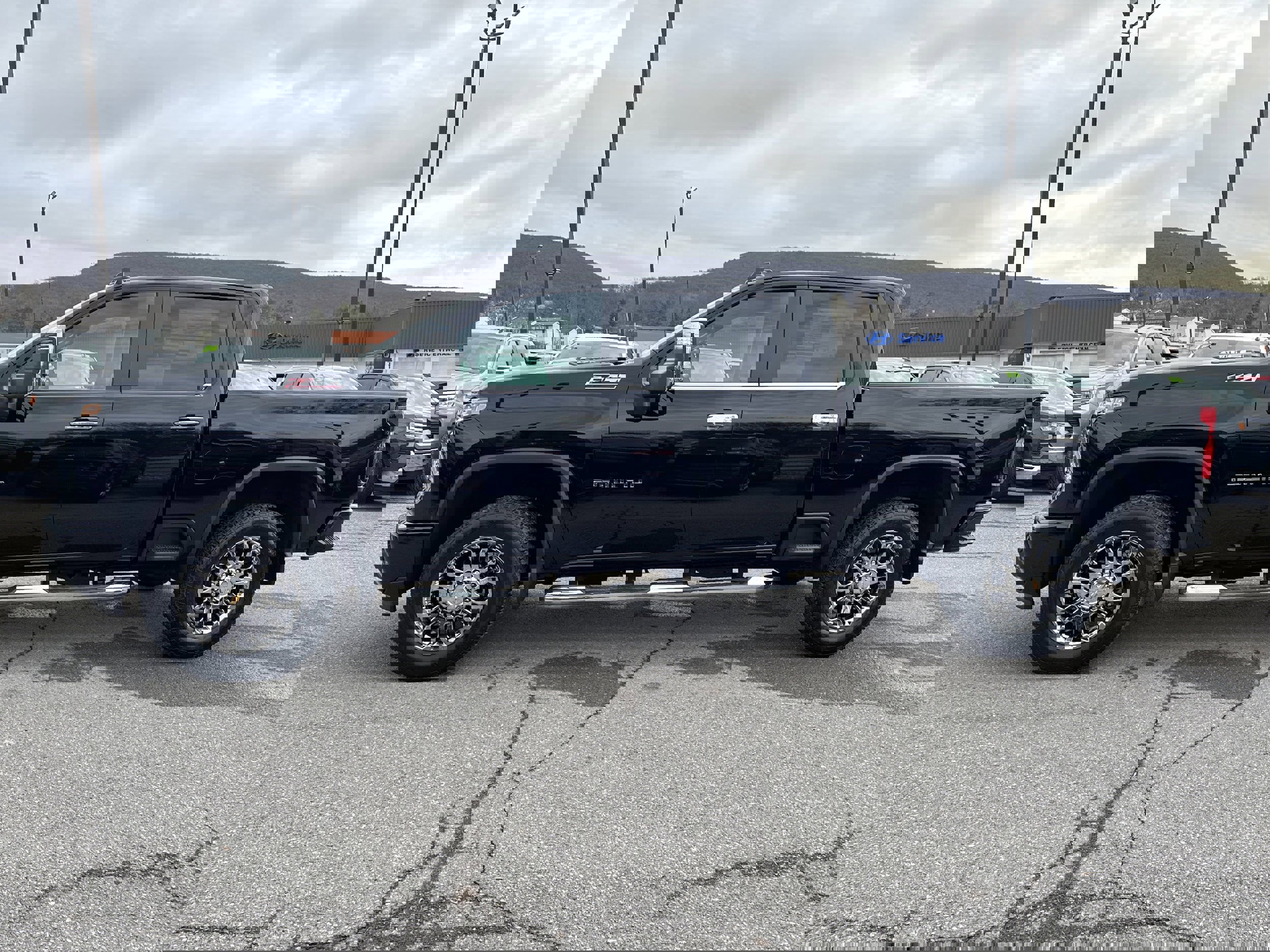 New 2026 Chevrolet Silverado 2500 LT w/ Z71 Chrome Sport Edition image 7