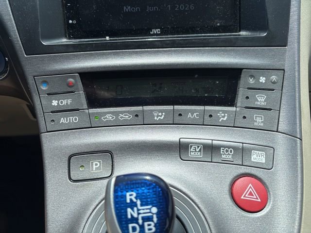 Used 2015 Toyota Prius Two FWD image 16