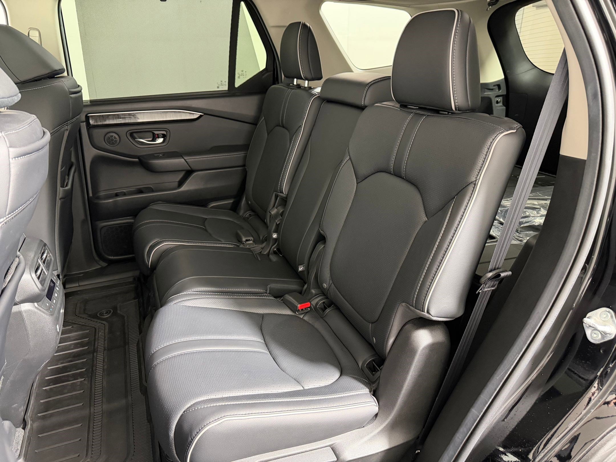 Certified 2025 Honda Pilot Elite image 12