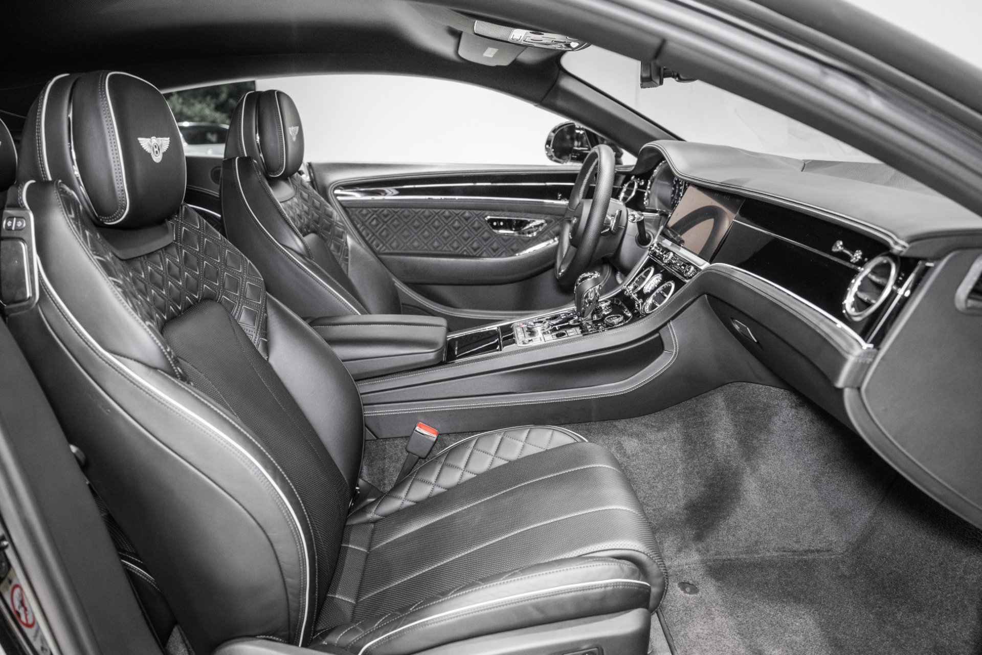 Certified 2020 Bentley Continental GT AWD/4WD image 2