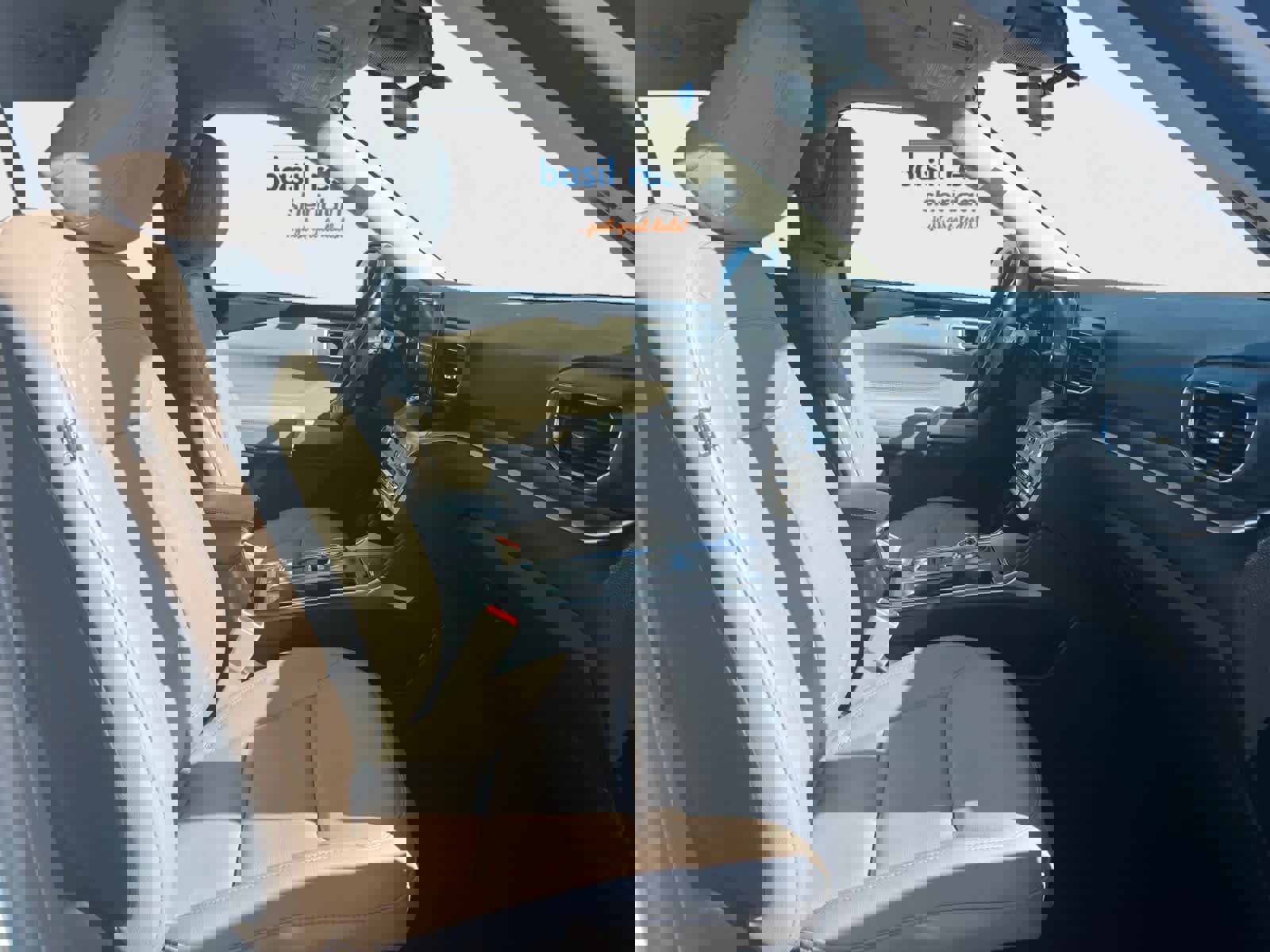 Used 2020 Ford Explorer XLT w/ Equipment Group 202A AWD/4WD image 20